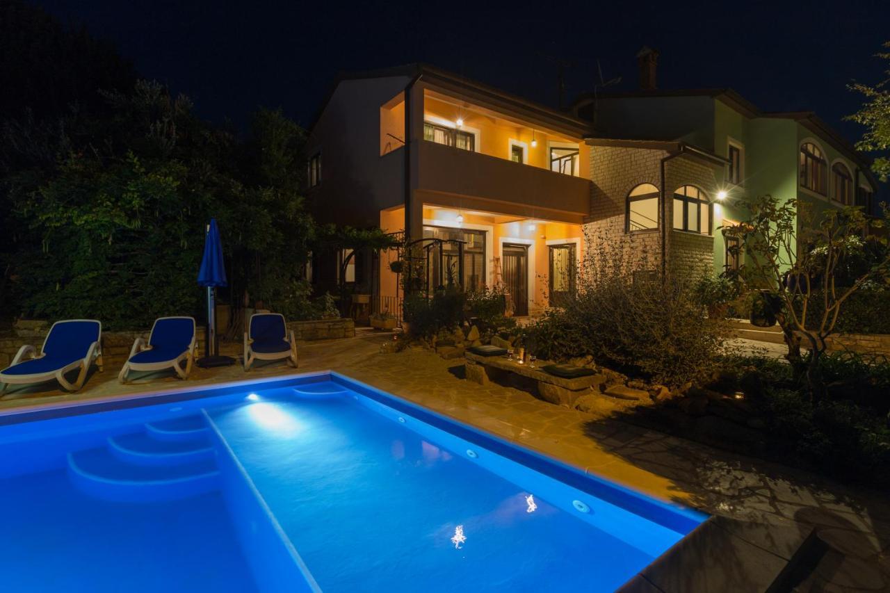 Villa Margerita With Private Pool, Yard And Parking Kaštelir Exteriér fotografie